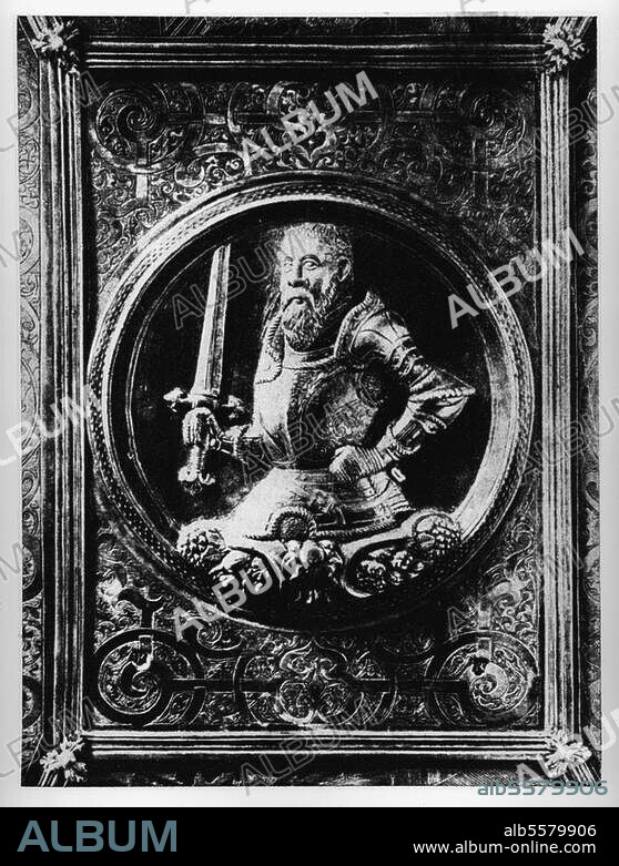 Albrecht I. von Brandenburg, Hochmeister des Deutschen Ordens, 1. Herzog von Preußen (1525-68); Ansbach 17.5.1490 - Tapiau, Ostpreußen 20.3.1568. Porträt. Relief auf einem silbernen Buchdeckel aus der sog. "Silberbibliothek" in der Universitätsbibliothek von Königsberg.