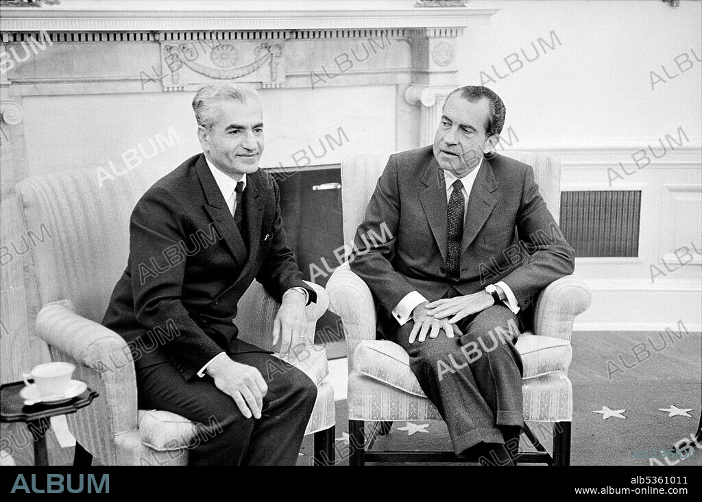 Mohammad Reza Pahlavi, Shah of Iran with U.S. President Richard Nixon at White House, Washington, D.C., USA, Warren K. Leffler, October 21, 1969.