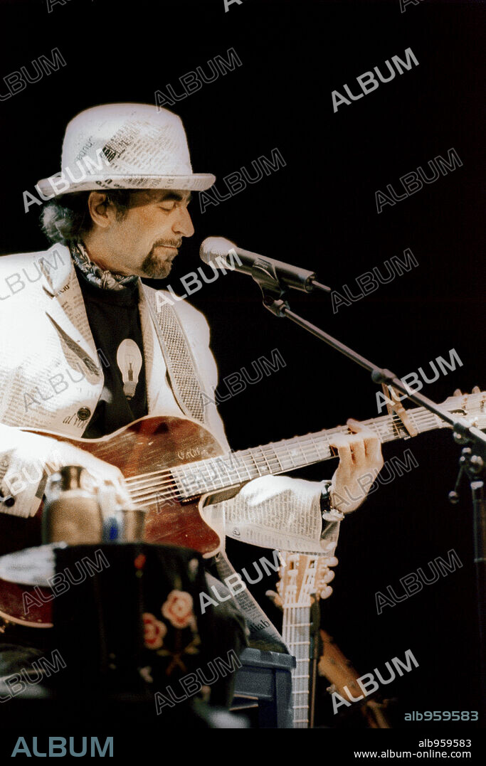Joaquin Sabina, Teatro Tivoli 2001, Barcelona.