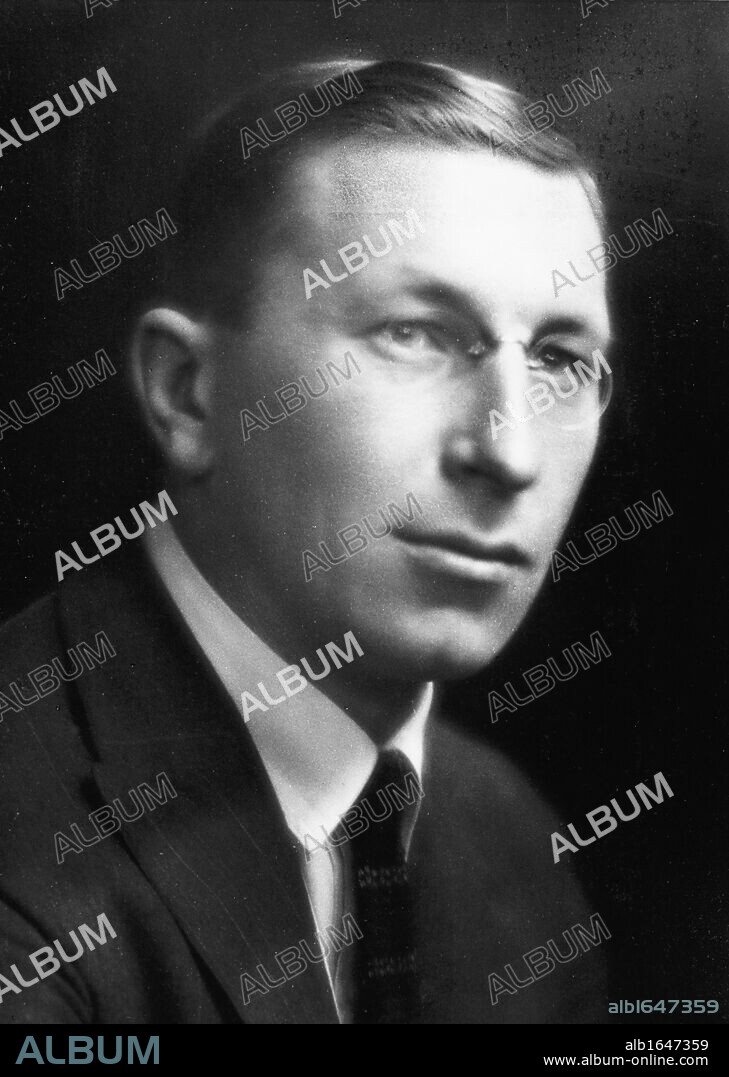 Frederick Grant Banting (1891-1941) Canadian physiologist who with his assistant, CH Best, discovered Insulin (1921).  Nobel prize for medicine 1923.  Photograph courtesy of The Nobel Foundation.