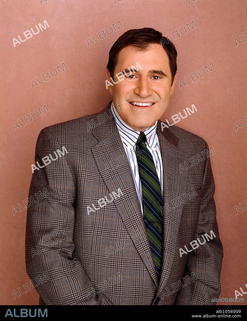 RICHARD KIND in SPIN CITY, 1996, directed by ANDY CADIFF and TED WASS. Copyright DREAMWORKS SKG.