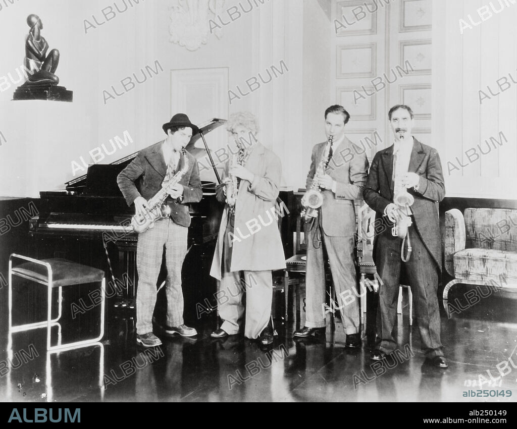CHICO MARX, GROUCHO MARX, HARPO MARX, THE MARX BROTHERS and ZEPPO MARX in MONKEY BUSINESS, 1931, directed by NORMAN Z. MCLEOD. Copyright PARAMOUNT PICTURES.