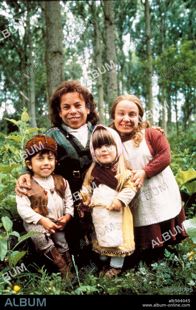 WARWICK DAVIS in WILLOW, 1988, directed by RON HOWARD. Copyright LUCASFILM.