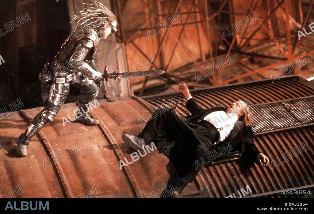 CHRISTOPHER LAMBERT en INMORTALES II, LOS: EL DESAFIO, 1991 (HIGHLANDER II: THE QUICKENING), dirigida por RUSSELL MULCAHY. Copyright HARAT INVESTMENTS LTD.