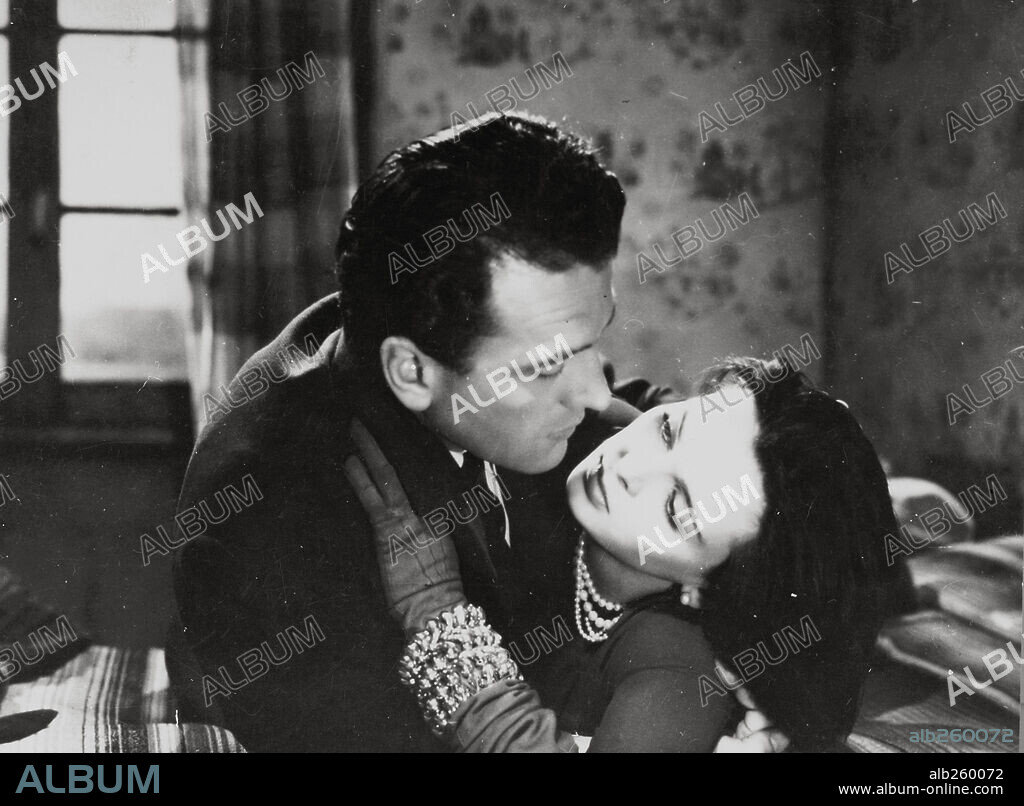 LUCIA BOSE and MASSIMO GIROTTI in STORY OF A LOVE AFFAIR, 1950 (CRONACA DI UN AMORE), directed by MICHELANGELO ANTONIONI.