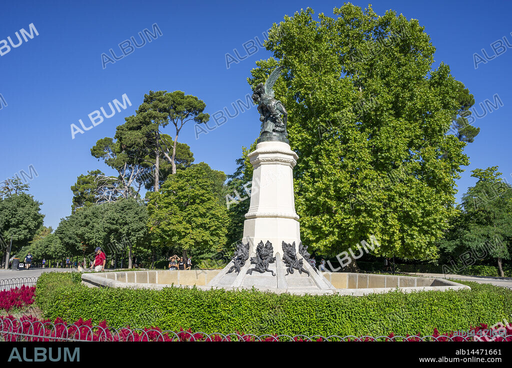 fountain of the Fallen Angel, the Retiro Park, Madrid, Spain.
