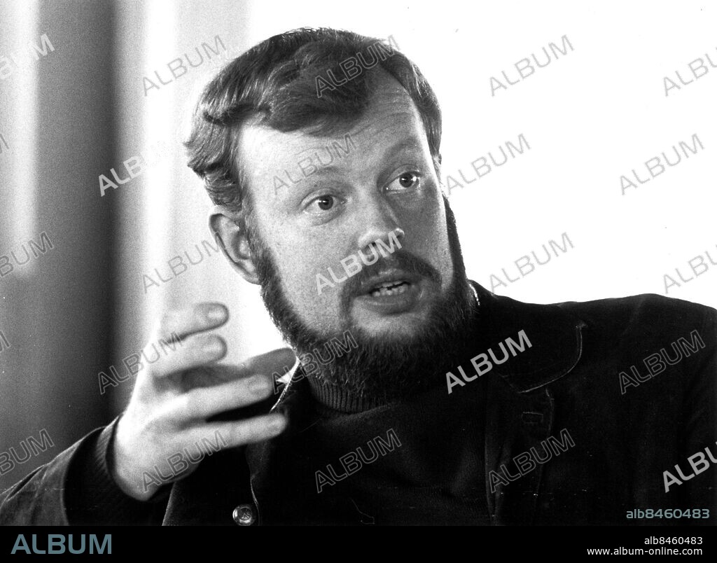Lund 1972-05-17. KG Hammar, präst . Foto Ernst Henriksson / Sydsvenskan / SCANPIX / Kod 73035. **OUT Kvällsposten, Skånska Dagbladet, Metro Skåne**. ***BETALBILD***.