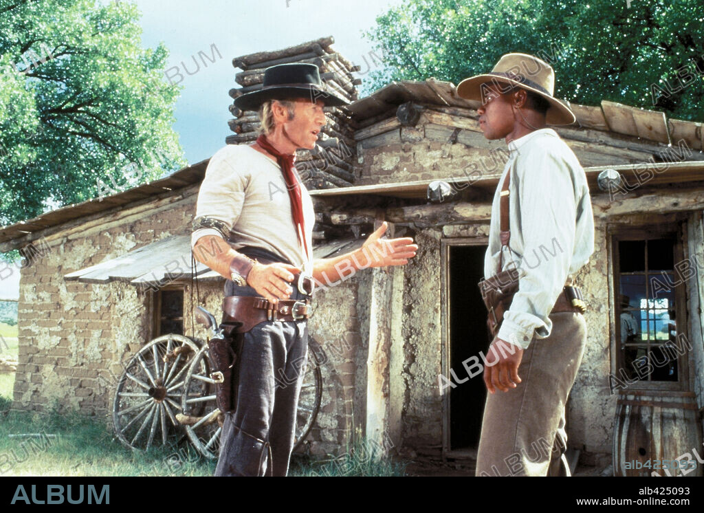 CUBA GOODING JR. y PAUL HOGAN en RELÁMPAGO JACK, 1994 (LIGHTNING JACK), dirigida por SIMON WINCER. Copyright LIGHTENING RIDGE/VILLAGE ROADSHAW.