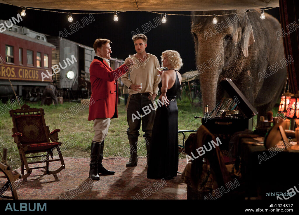 CHRISTOPH WALTZ, REESE WITHERSPOON und ROBERT PATTINSON in WATER FOR ELEPHANTS, 2011, unter der Regie von FRANCIS LAWRENCE. Copyright 3 ARTS ENTERTAINMENT.