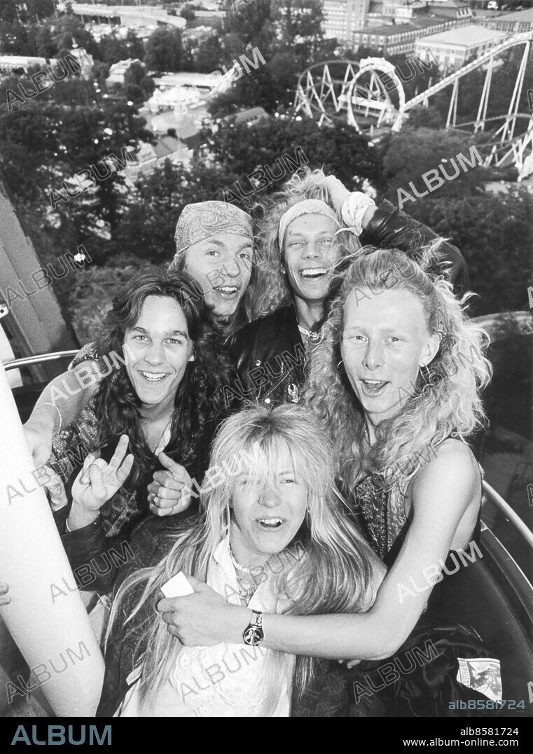 GÖTEBORG 1990-06-08.. Rockgruppen Road Ratt som vann Göteborgs-Postens första rockbandstävling Rockslaget - bandmedlemmarna är Christer Örtefors, Ola Johansson, Patrik Herrström, Alban Herlitz, Fredrik Stenberg. *** Local Caption *** GP Foto: Magnus Andersson / Kamerareportage / TT / Kod: 2524.
