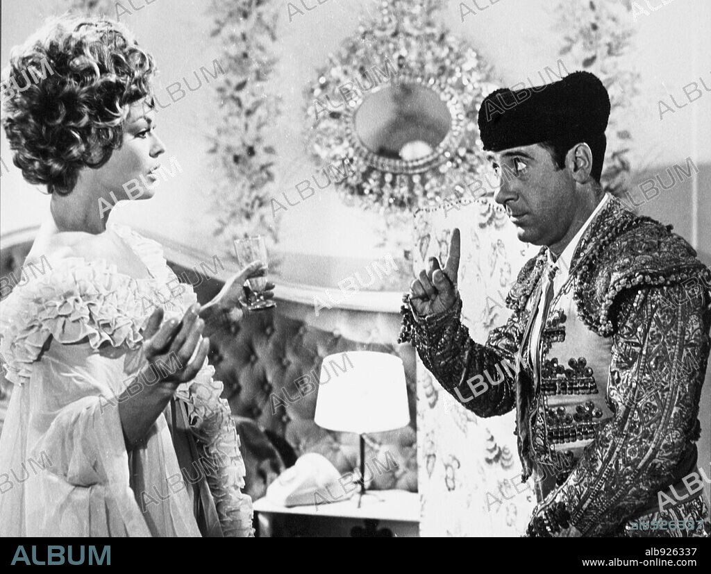 ALFREDO LANDA en VENTE A LIGAR AL OESTE, 1972, dirigida por PEDRO LAZAGA. Copyright FILMAYER.