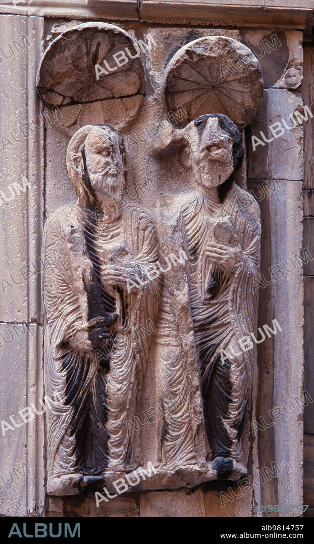 Portada del antiguo Monasterio de Sant Joan el Vell de Perpiñán. Atribuido a Raymond de Bianya, hacia 1219.