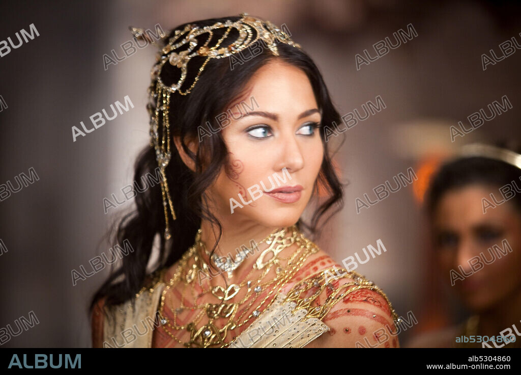 LYNN COLLINS in JOHN CARTER, 2012, directed by ANDREW STANTON. Copyright WALT DISNEY PICTURES.