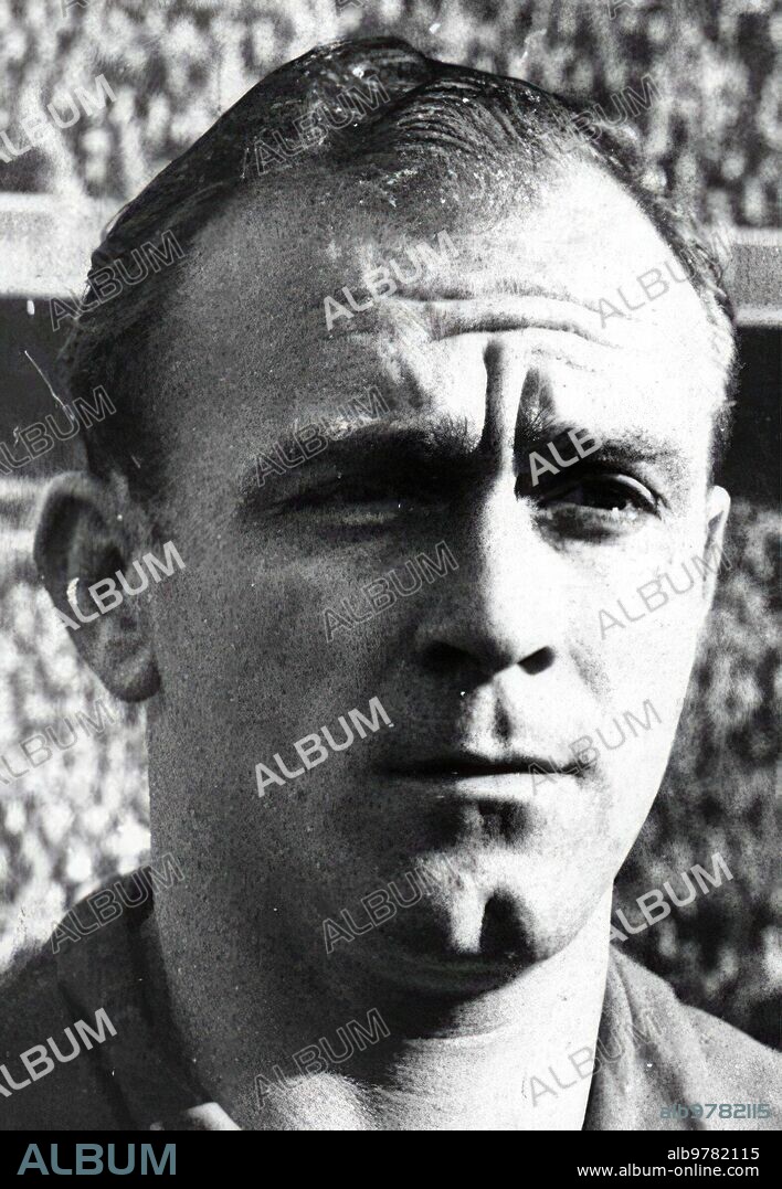 1957. Alfredo Di Stefano, went on to be the best soccer player in history.