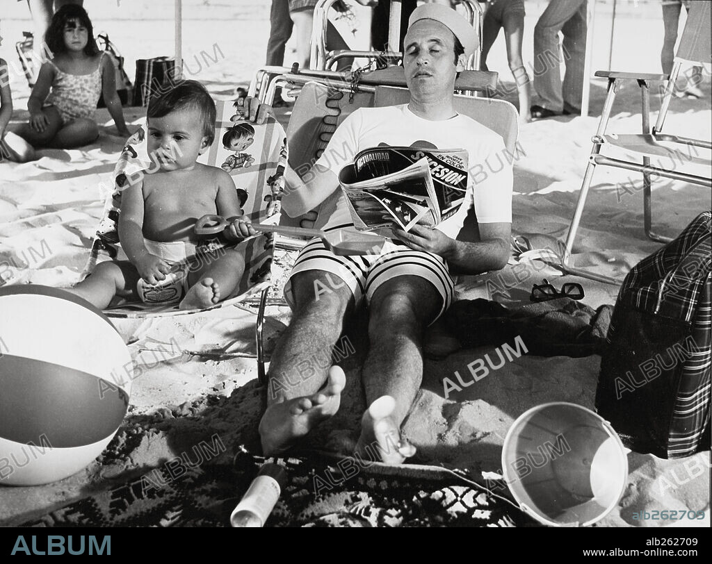 JUANJO MENENDEZ en VERANO 70, 1969, dirigida por PEDRO LAZAGA.