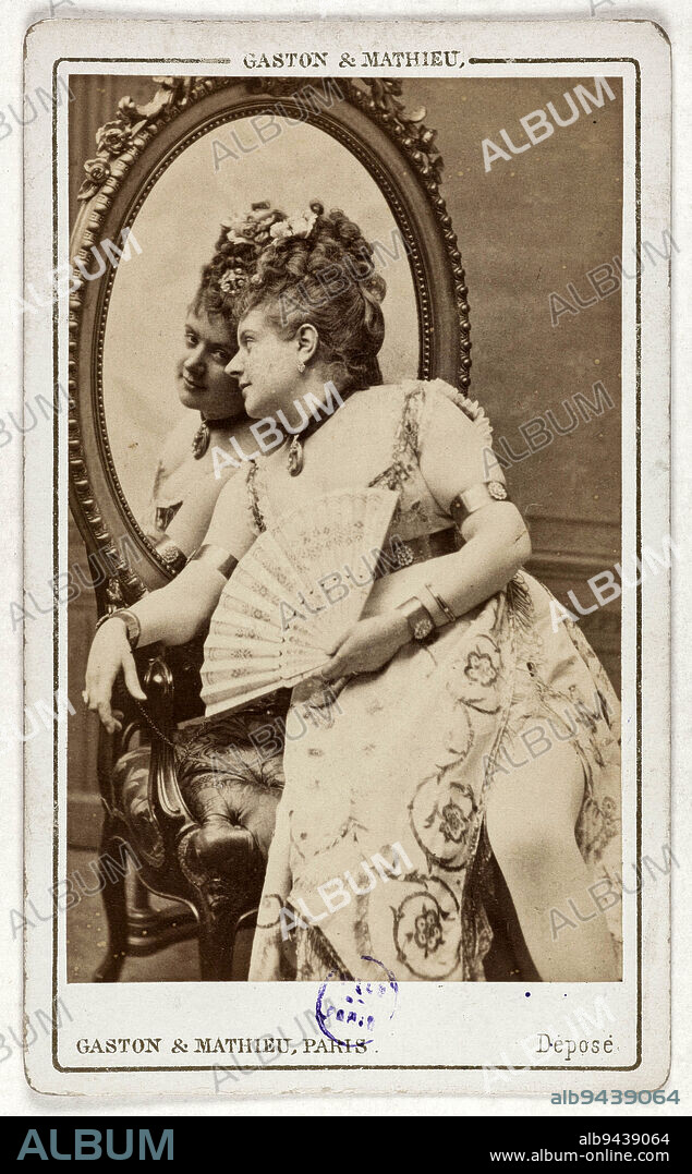 Portrait of Desclauzas Marie, (born Malvina Ernestine Armand), (1840-1912), (actress), Gaston & Mathieu, Photographer, Vibien-Golvin, Diffuseur, Between 1870 and 1890, 2nd half of the 19th century, Photography, Graphic arts, Photography, Albumen paper print, Dimensions - Work: Height: 8.8 cm, Width: 5.4 cm, Dimensions: Height: 10.5 cm, Width: 6.4 cm.
