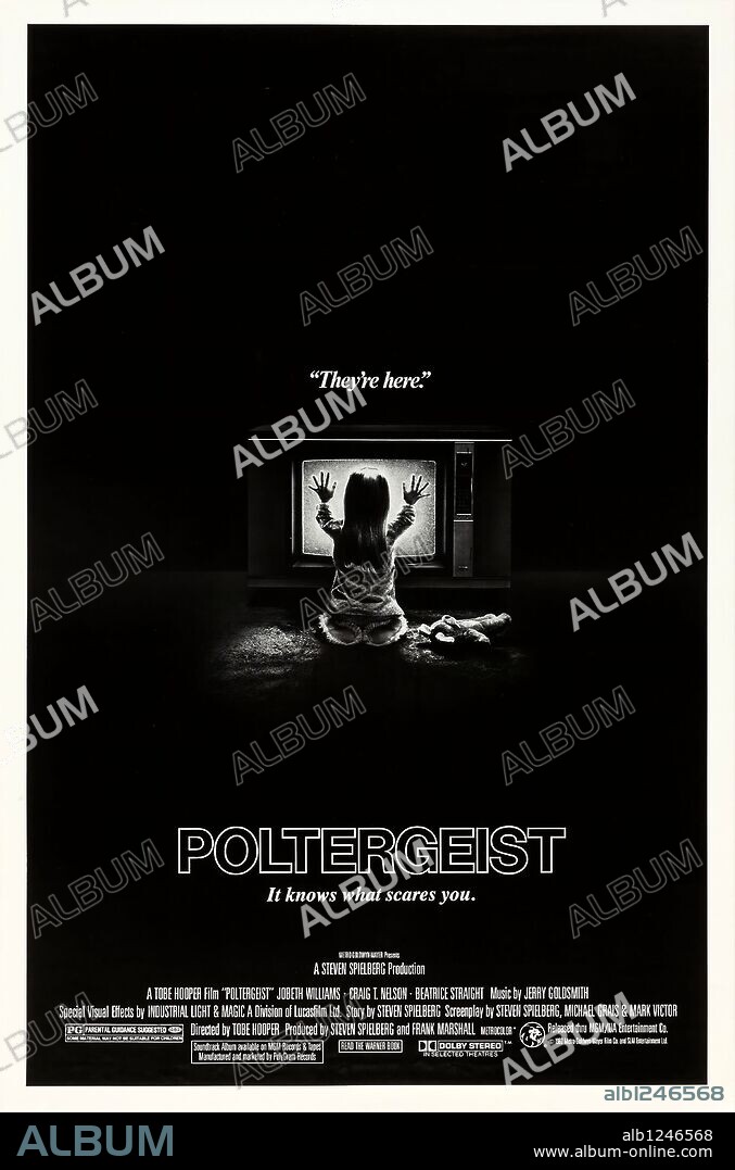Poster of POLTERGEIST, 1982, directed by TOBE HOOPER. Copyright M.G.M/UNITED ARTIST.