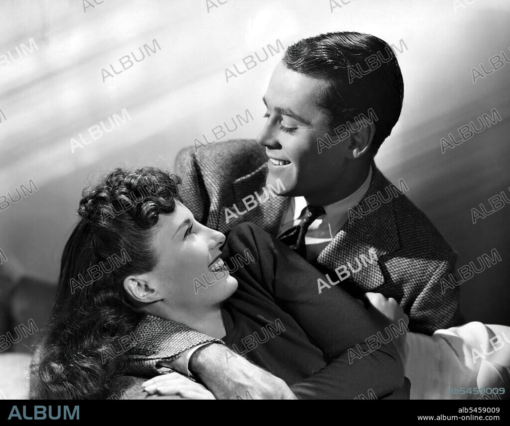 BARBARA STANWYCK y HENRY FONDA en LAS TRES NOCHES DE EVA, 1941 (THE LADY EVE), dirigida por PRESTON STURGES. Copyright PARAMOUNT PICTURES.