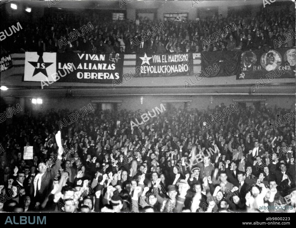 January 12, 1936. Long Caballero socialist rally at the Europa cinema.