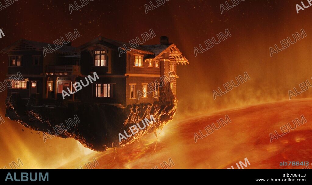 ZATHURA, UNA AVENTURA ESPACIAL, 2005 (ZATHURA), dirigida por JON FAVREAU. Copyright COLUMBIA PICTURES CORPORATION/RADAR FILM.
