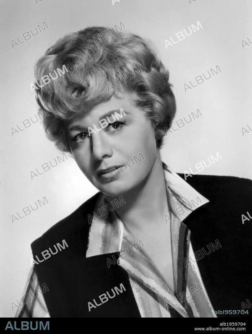 SHELLEY WINTERS en CONFIDENCIAS DE MUJER, 1962 (THE CHAPMAN REPORT), dirigida por GEORGE CUKOR. Copyright WARNER BROTHERS.