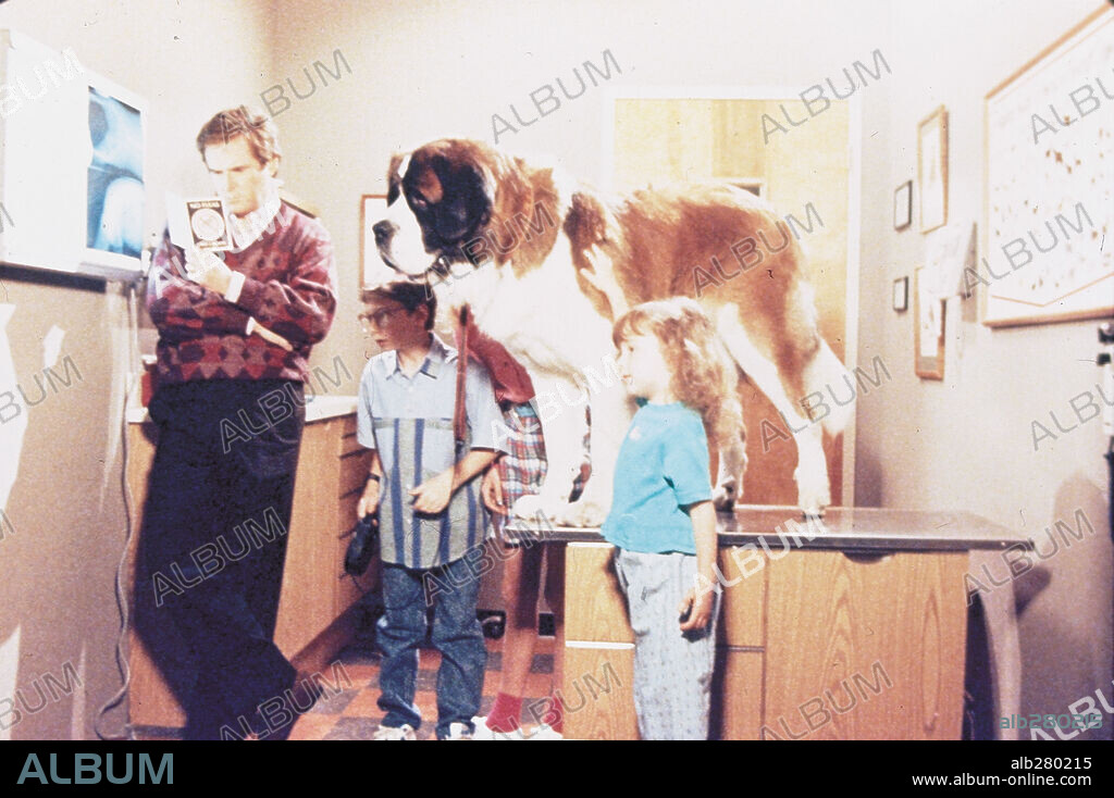 CHARLES GRODIN dans BEETHOVEN, 1992, réalisé par BRIAN LEVANT. Copyright UNIVERSAL PICTURES.