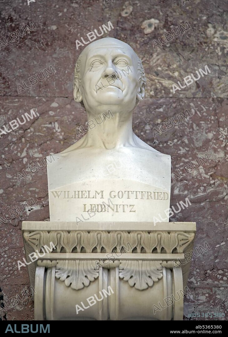 Bust of Gottfried Wilhelm Leibniz, German philosopher and scientist