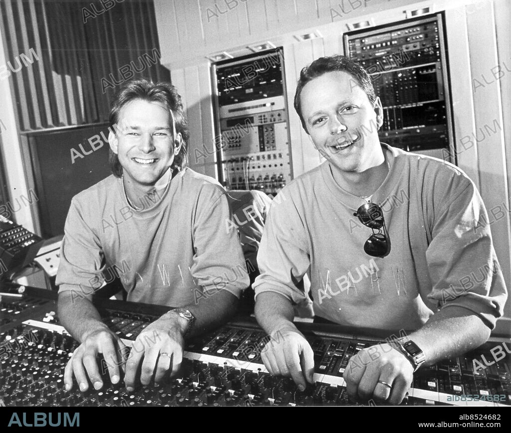Göteborg 1987-04-29 - Christer Lundh - Mikael Wendt - låtskrivare - *** Local Caption *** GP Foto: Anders Hofgren. KAMERAREPORTAGE.