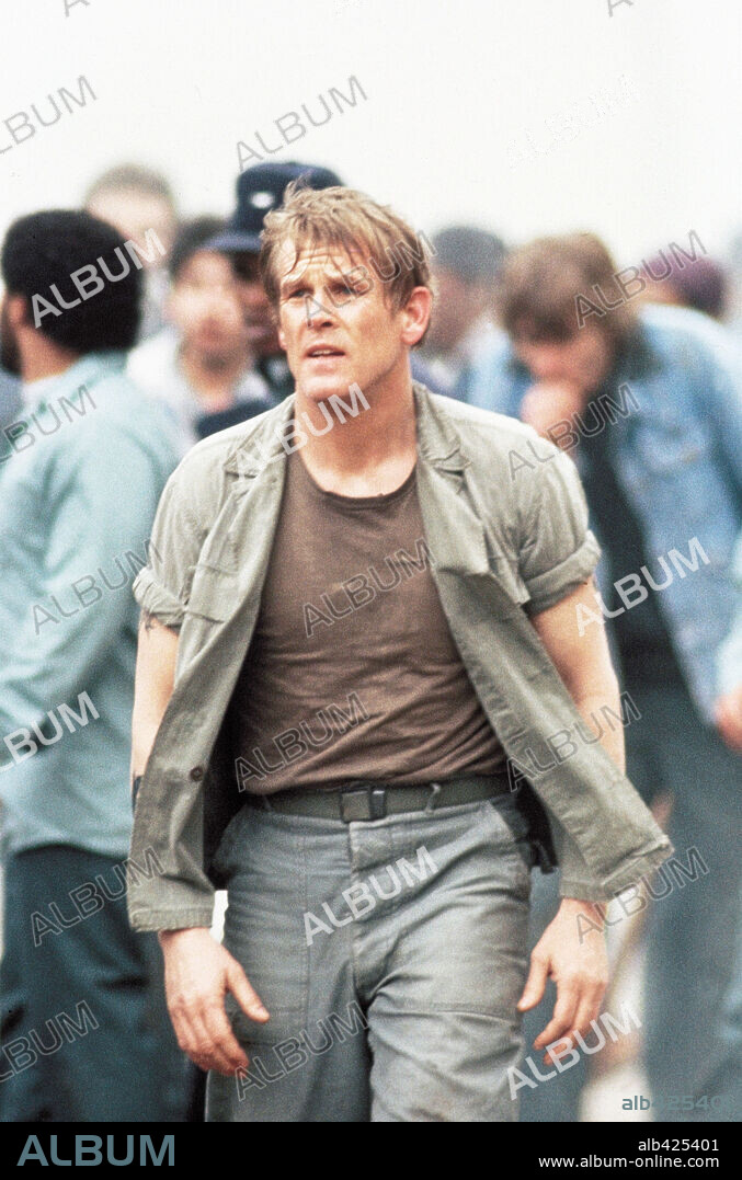 NICK NOLTE en HOMBRES MARCADOS, 1987 (WEEDS), dirigida por JOHN HANCOCK. Copyright DE LAURENTIS ENTERTAINMENT GROUP / NEVEU, ROLAND.