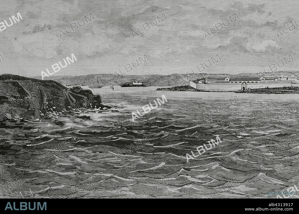 TOMAS CARLOS CAPUZ (1834-1899). SPANISH ENGRAVER AND XYLOGRAPH.. España. Islas Balerares. Menorca. Puerto de Mahón. Isla del Lazareto (Illa del Llatzaret) y ruinas del Castillo de San Felipe. El lazareto fue construido en 1793 por el Conde de Floridablanca, por orden del rey Carlos III. A causa de la llegada de la peste bubónica a las costas de Menorca, a través de barcos procedentes del norte de Africa y Oriente, el rey decidió disponer de un emplazamiento para tener en cuarentena y observación a las embarcaciones procedentes de otros paises sospechosos de contagio. Grabado por Tomás Carlos Capuz (1834-1899). La Ilustración Española y Americana, 1884.