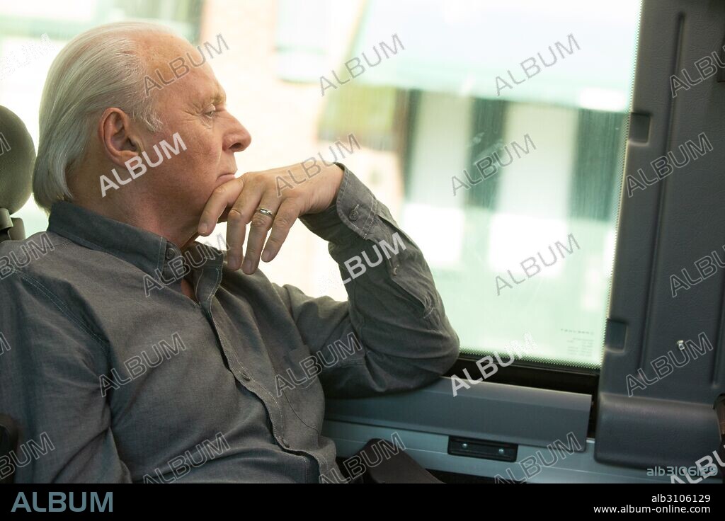ANTHONY HOPKINS en PREMONICIÓN, 2015 (SOLACE), dirigida por ALFONSO POYART. Copyright EDEN ROCK MEDIA/FILMNATION ENTERTAINMENT/FLYNN PICTURE COMPA.