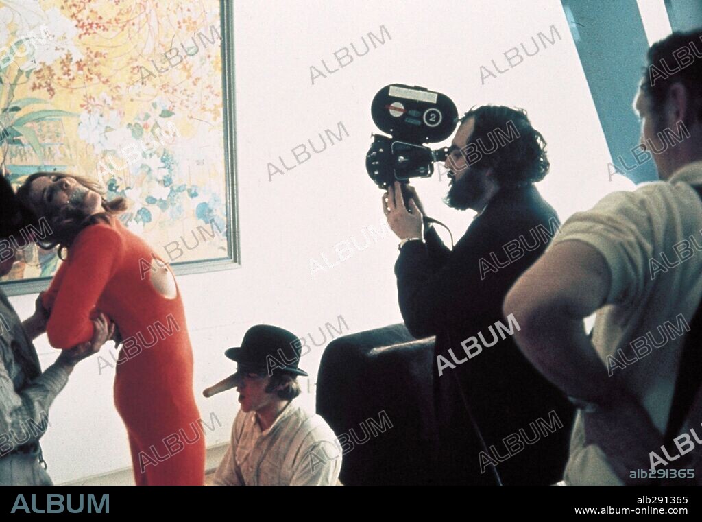 STANLEY KUBRICK en LA NARANJA MECÁNICA, 1971 (A CLOCKWORK ORANGE), dirigida por STANLEY KUBRICK. Copyright WARNER BROS. PICTURES.