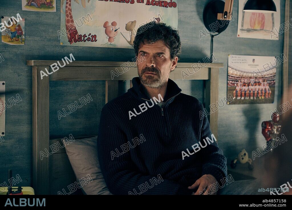 RODOLFO SANCHO en VOCES, 2020, dirigida por ANGEL GOMEZ HERNANDEZ. Copyright ESTUDIO V/ FEELGOOD/LE NUBE STUDIO/RTVE.