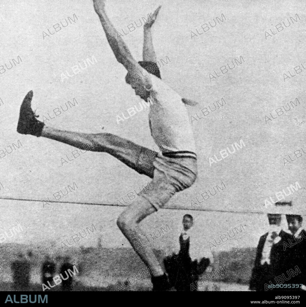 St Louis, USA.Olympic Games 1904: Ray Ewry wins the standing high jump.