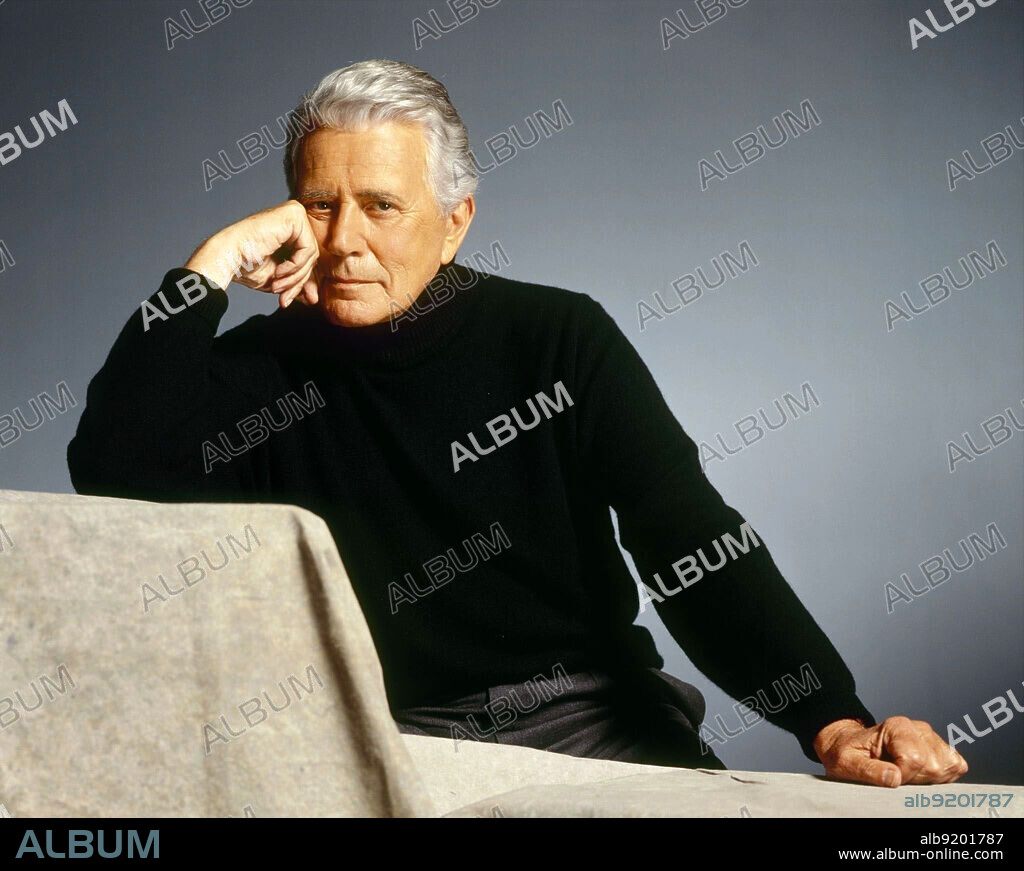 JOHN FORSYTHE in DYNASTY: THE REUNION, 1991, directed by IRVING J. MOORE. Copyright Aaron Spelling Productions.