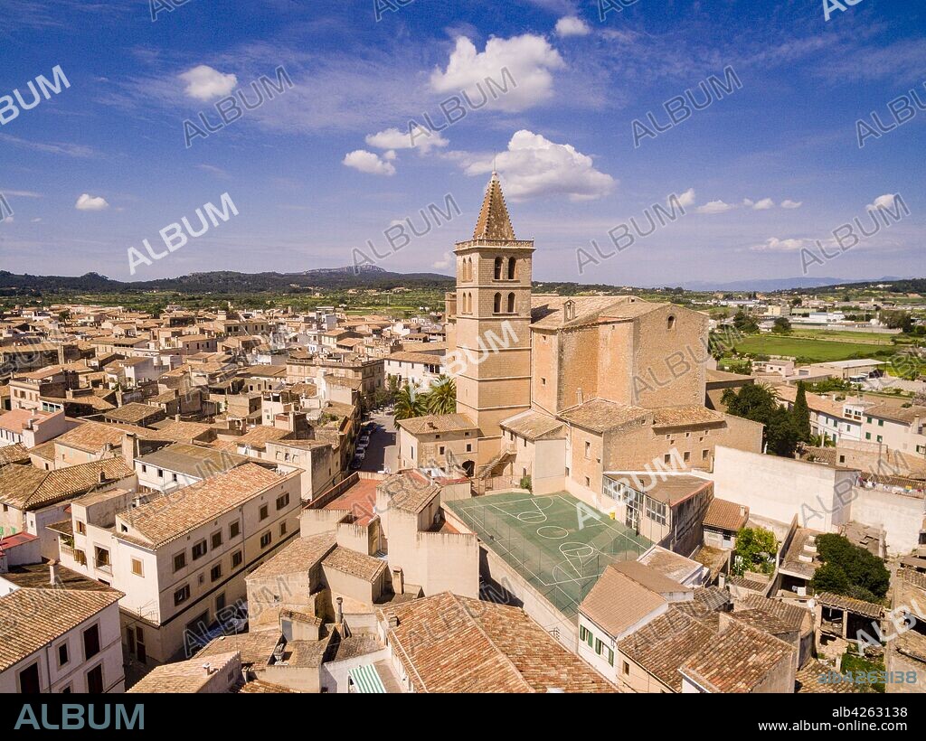 iglesia parroquial de Porreres , Virgen de la ConsolaciónPorreres, Mallorca, balearic islands, spain, europe.