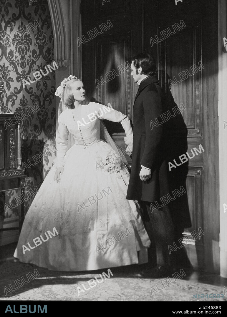 ANN TODD and IVAN DESNY in MADELEINE, 1950, directed by DAVID LEAN. Copyright CINEGUILD / RANK.
