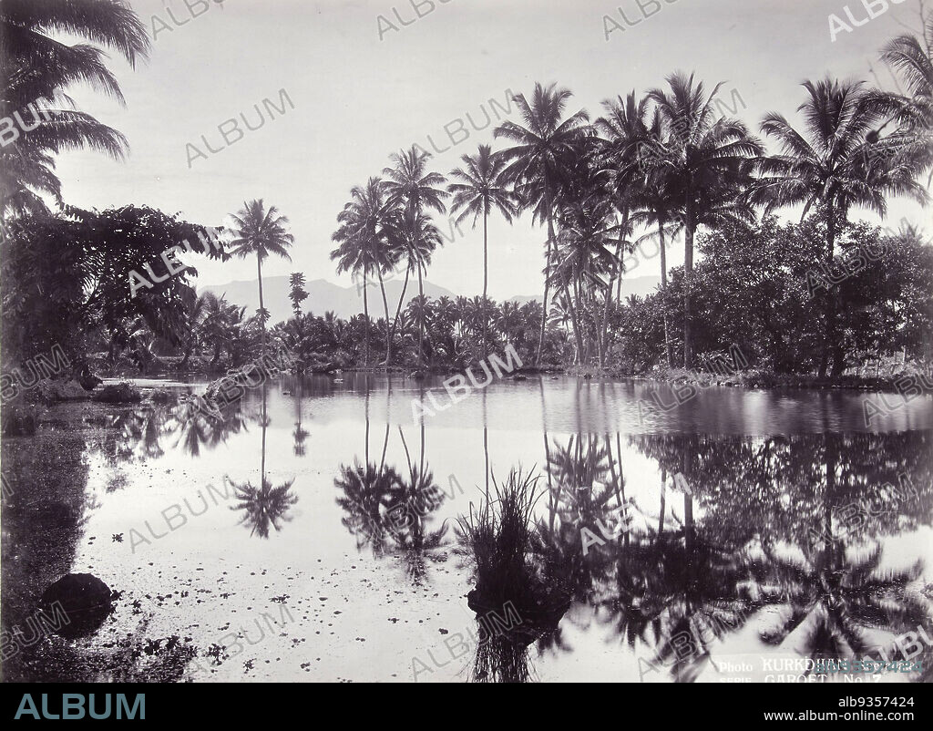 Fishponds in Tjipanas near Garut, Dutch East Indies, Photo Kurkdjian Surabaya, Series Garut No. 7 (title on object), Fishponds in Tjipanas near Garut, Dutch East Indies, Onnes Kurkdjian, Garut, c. 1895 - c. 1915, photographic support, paper, gelatin silver print, height 169 mm × width 229 mmheight 243 mm × width 329 mm.