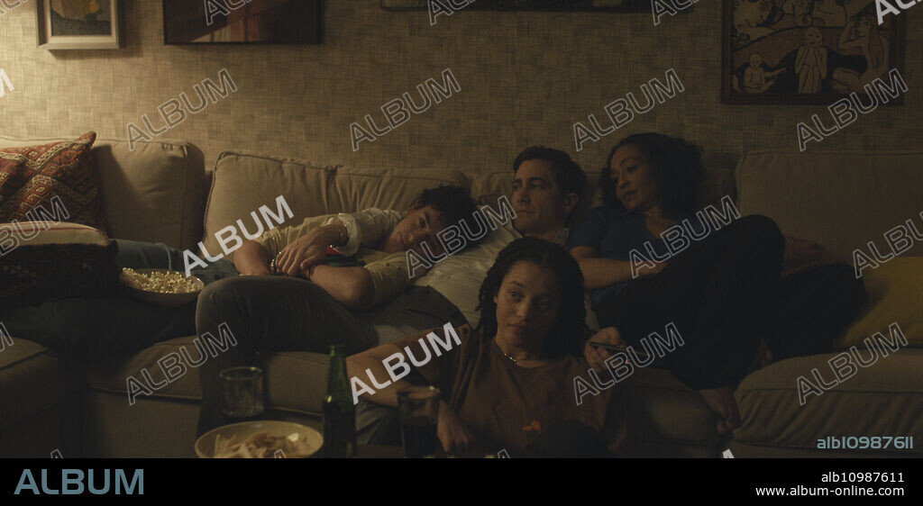 JAKE GYLLENHAAL en PRESUNTO INOCENTE, 2024 (PRESUMED INNOCENT), dirigida por DAVID E. KELLEY. Copyright Apple Studios/Bad Robot/David E. Kelley Productions. Episode 1x1.