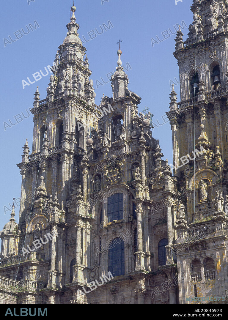 FERNANDO DE CASAS NOVOA. EXTERIOR-FACHADA DEL OBRADOIRO-ARTE BARROCO - FOTO AÑOS 70.