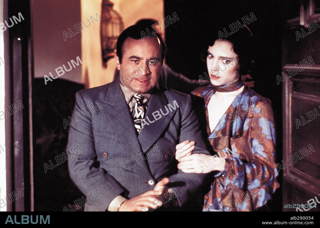 BOB HOSKINS in MONA LISA, 1986, directed by NEIL JORDAN. Copyright PALACE/ISLAND-HANDMADE.