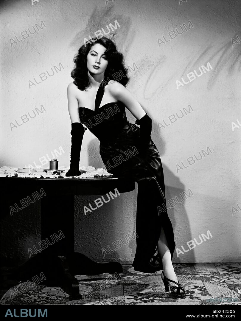 AVA GARDNER en FORAJIDOS, 1946 (THE KILLERS), dirigida por ROBERT SIODMAK. Copyright UNIVERSAL PICTURES / JONES, RAY.