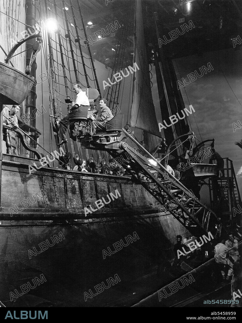 MICHAEL CURTIZ in THE SEA WOLF, 1941, directed by MICHAEL CURTIZ. Copyright WARNER BROTHERS.