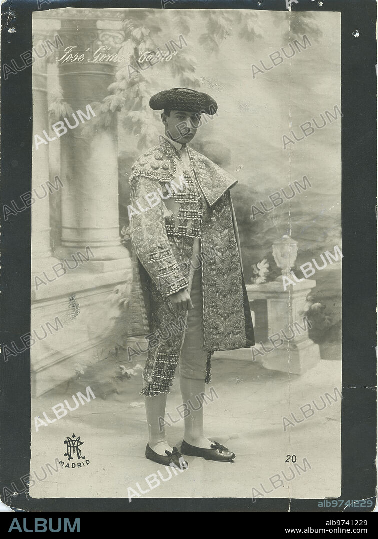 1910. Portrait of the bullfighter José Gómez Ortega, "Joselito el Gallo".