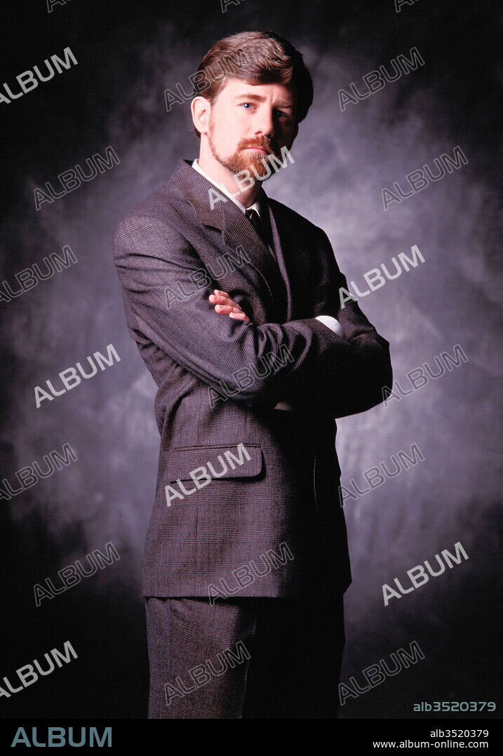 BRUCE HARWOOD in THE X FILES, 1993, directed by CHRIS CARTER, DAVID NUTTER and ROB BOWMAN. Copyright FOX FILMS.
