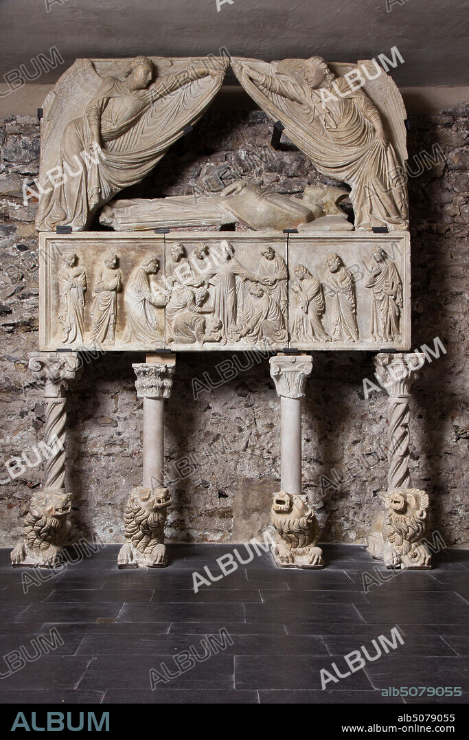 Genova, the Diocesan Museum: the funeral monument of Cardinal Luca Fieschi, by the worskhop of Giovanni di Balduccio from Pisa, about 1336.
