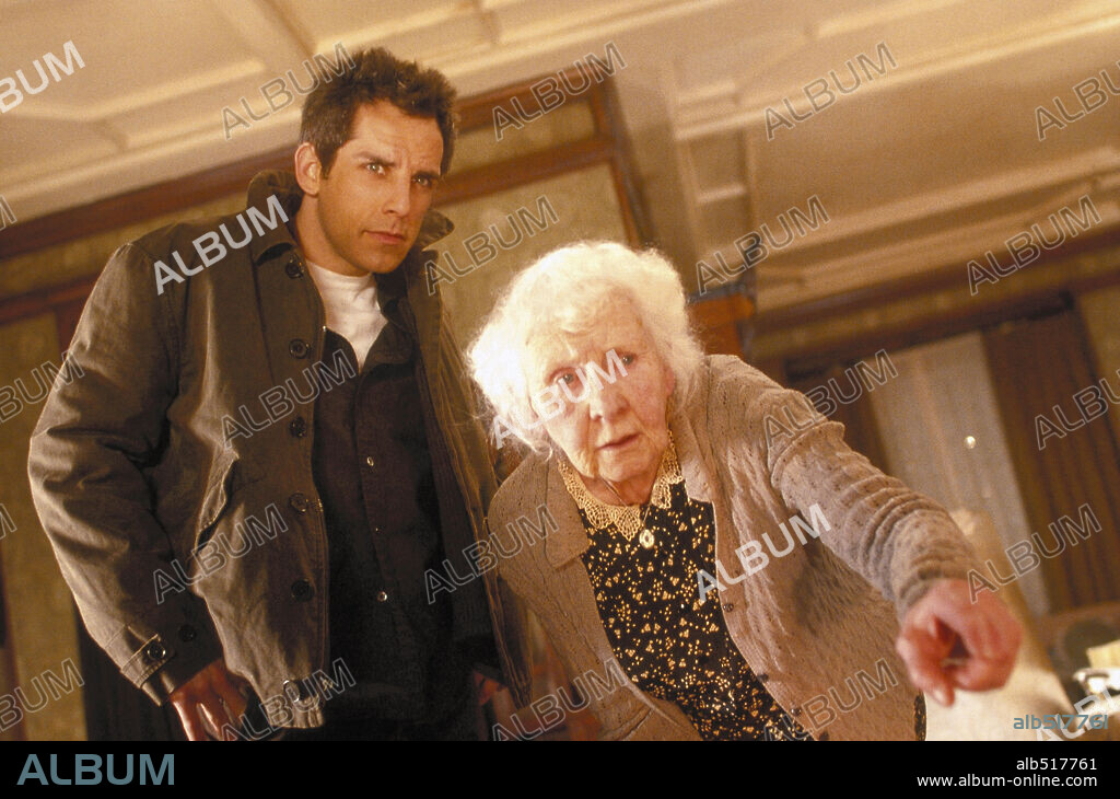 BEN STILLER und EILEEN ESSEL in DUPLEX, 2003, unter der Regie von DANNY DEVITO. Copyright MIRAMAX.
