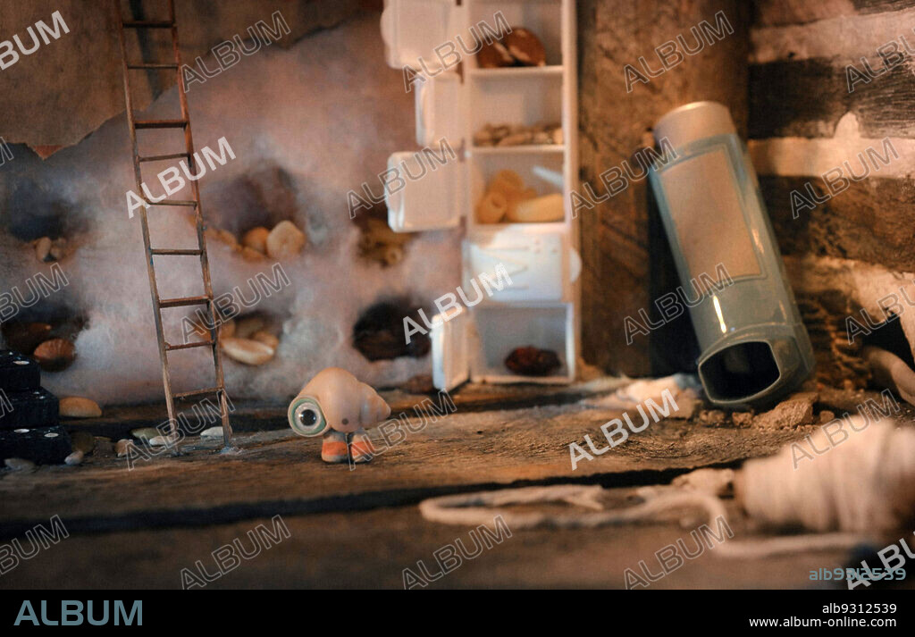 MARCEL, LA CONCHA CON ZAPATOS, 2021 (MARCEL THE SHELL WITH SHOES ON), dirigida por DEAN FLEISCHER-CAMP. Copyright CINEREACH.