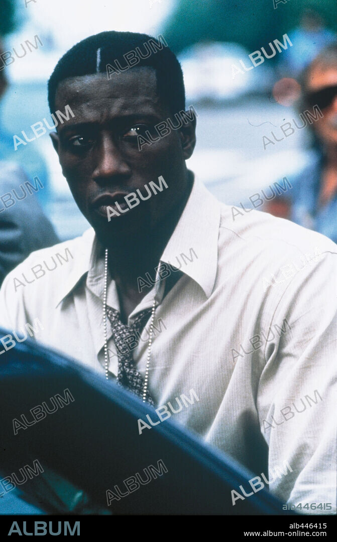 WESLEY SNIPES en ASESINATO EN LA CASA BLANCA, 1997 (MURDER AT 1600), dirigida por DWIGHT H. LITTLE. Copyright WARNER BROTHERS.