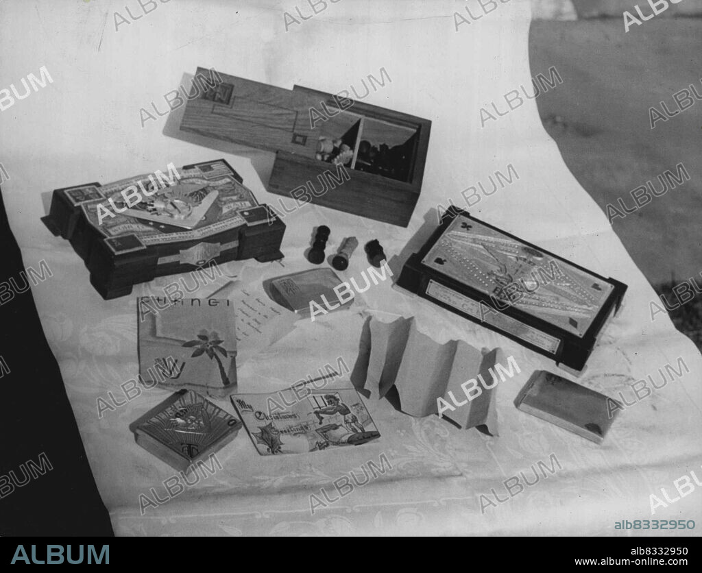 ***** Cards samples made by AIF in Fuid. November 26, 1945.